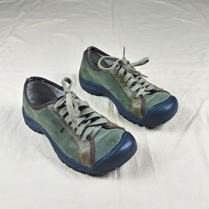 Keen womans briggs size 8.5